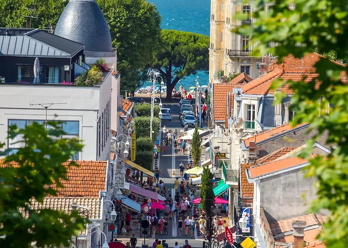 **arcachon Centre: T3 Moderne Avec Terrasse, Proche Et Commerces Pour 4 Personnes** - Fr-1-420-112 Apartment *